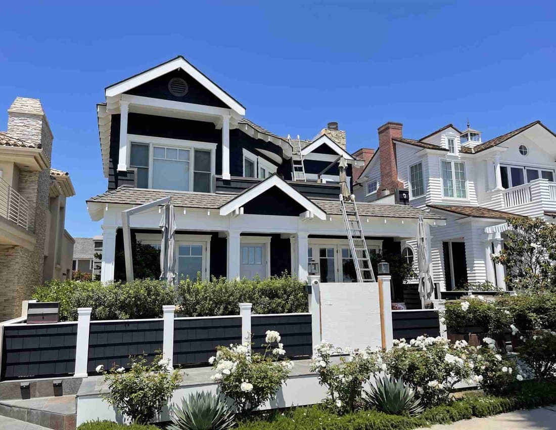 Coastal House Colors for the Exterior: Beach-Ready Palettes