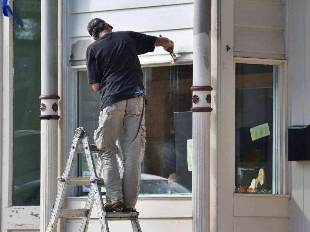 The Benefits Of Working With A Professional Painting Contractor