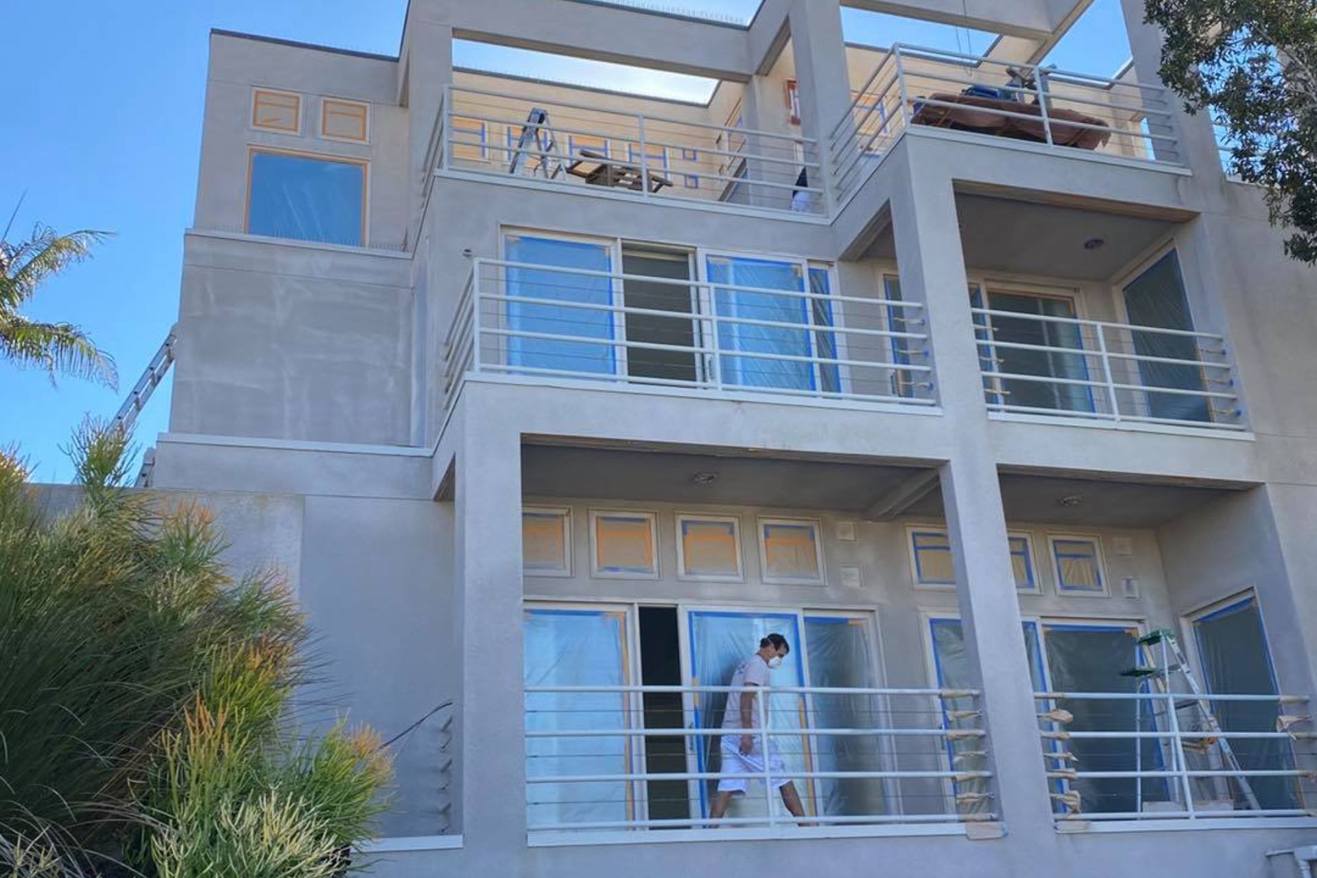 Condominium exterior painting